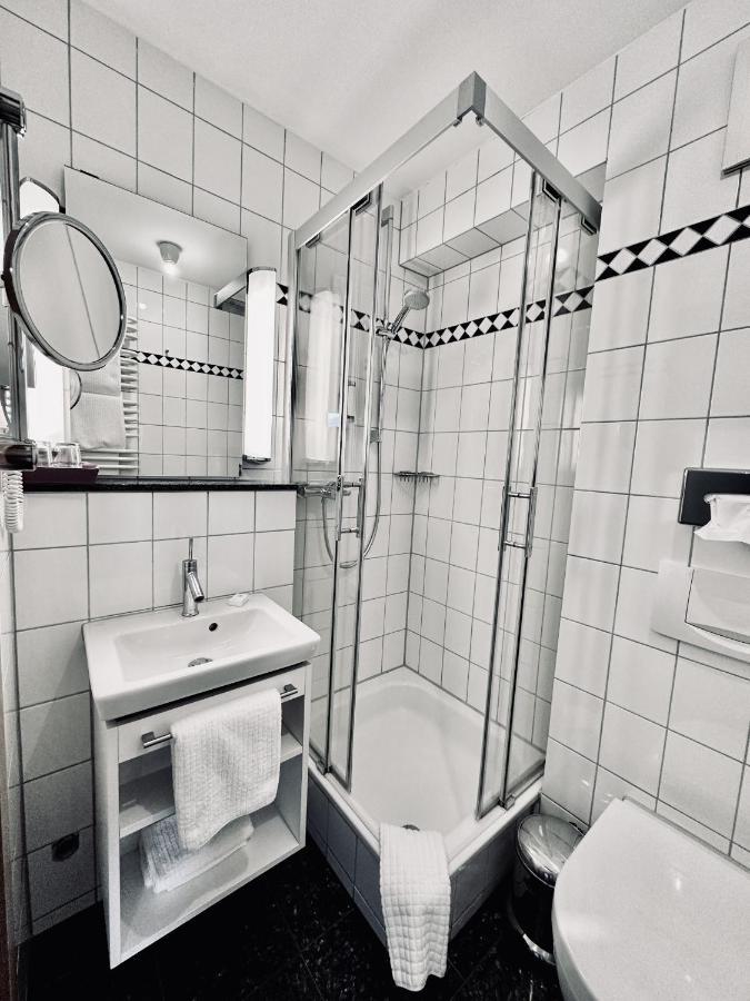 Avidonapartments Дюссельдорф Екстер'єр фото